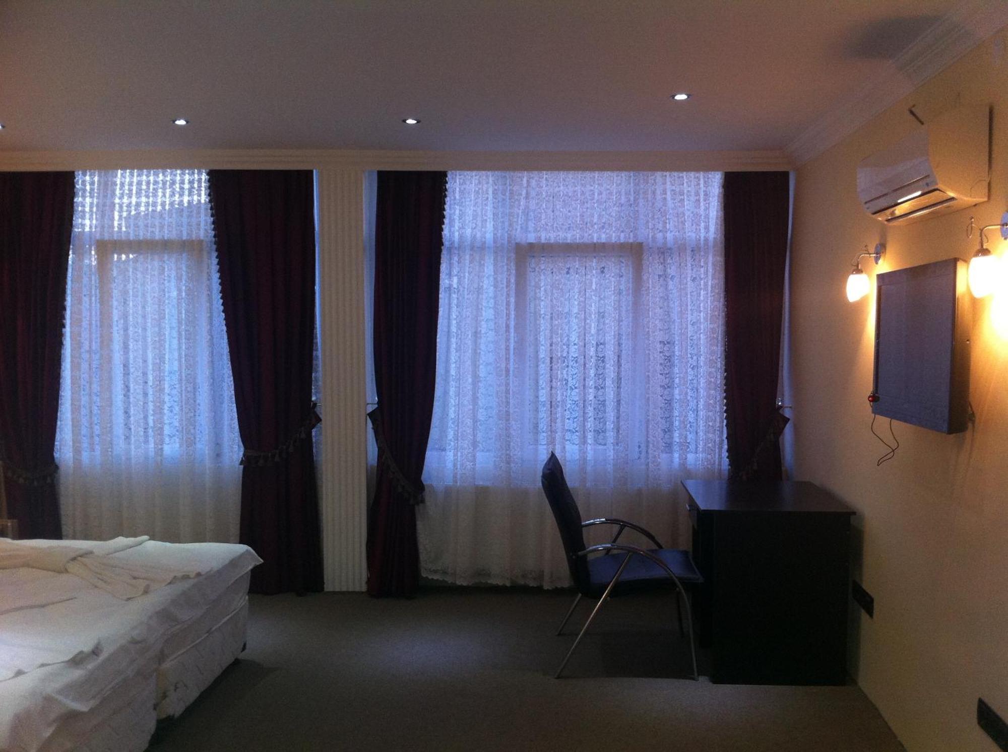 Tj'S Hotel Eceabat Εξωτερικό φωτογραφία